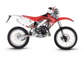 2010 HM CRE Baja 10 photo